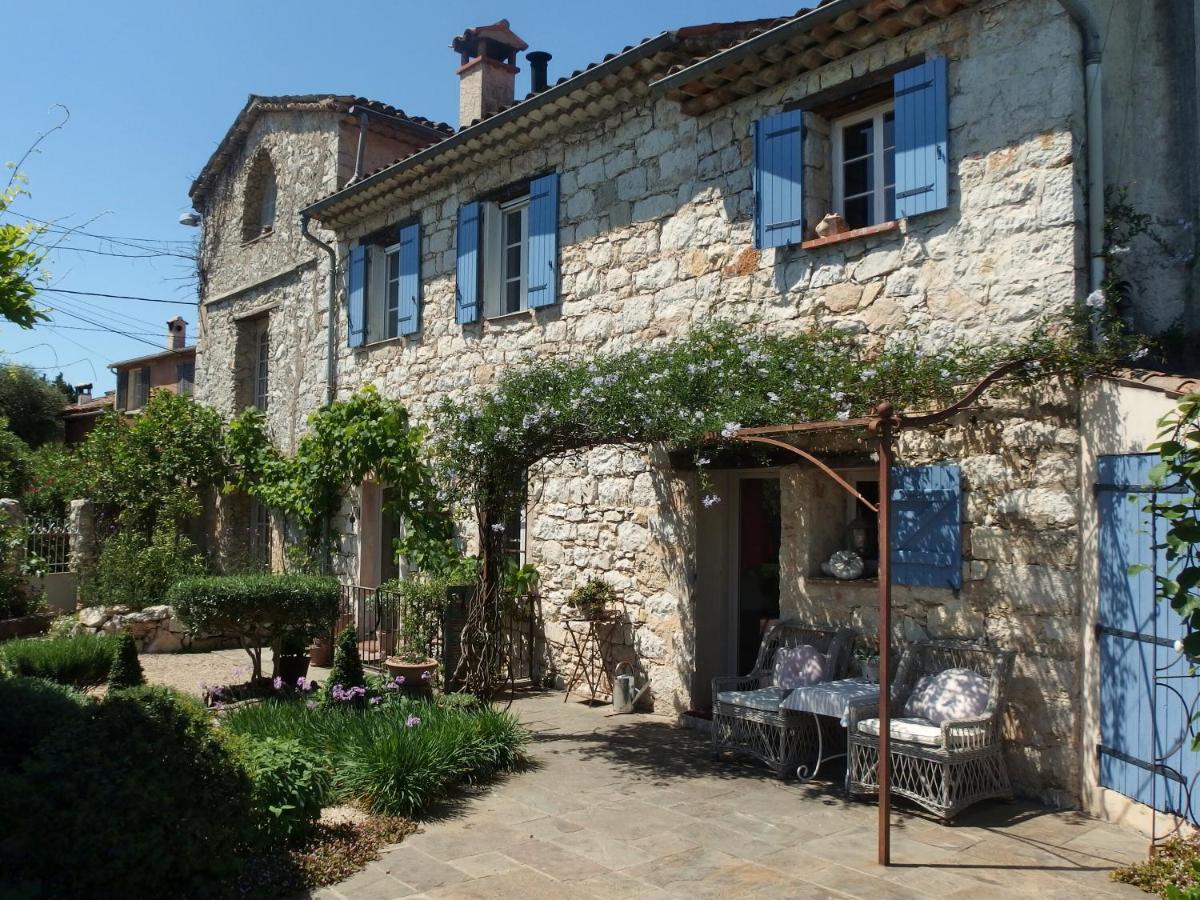 Le Mas Saint Pierre Roquefort-les-Pins Exterior foto