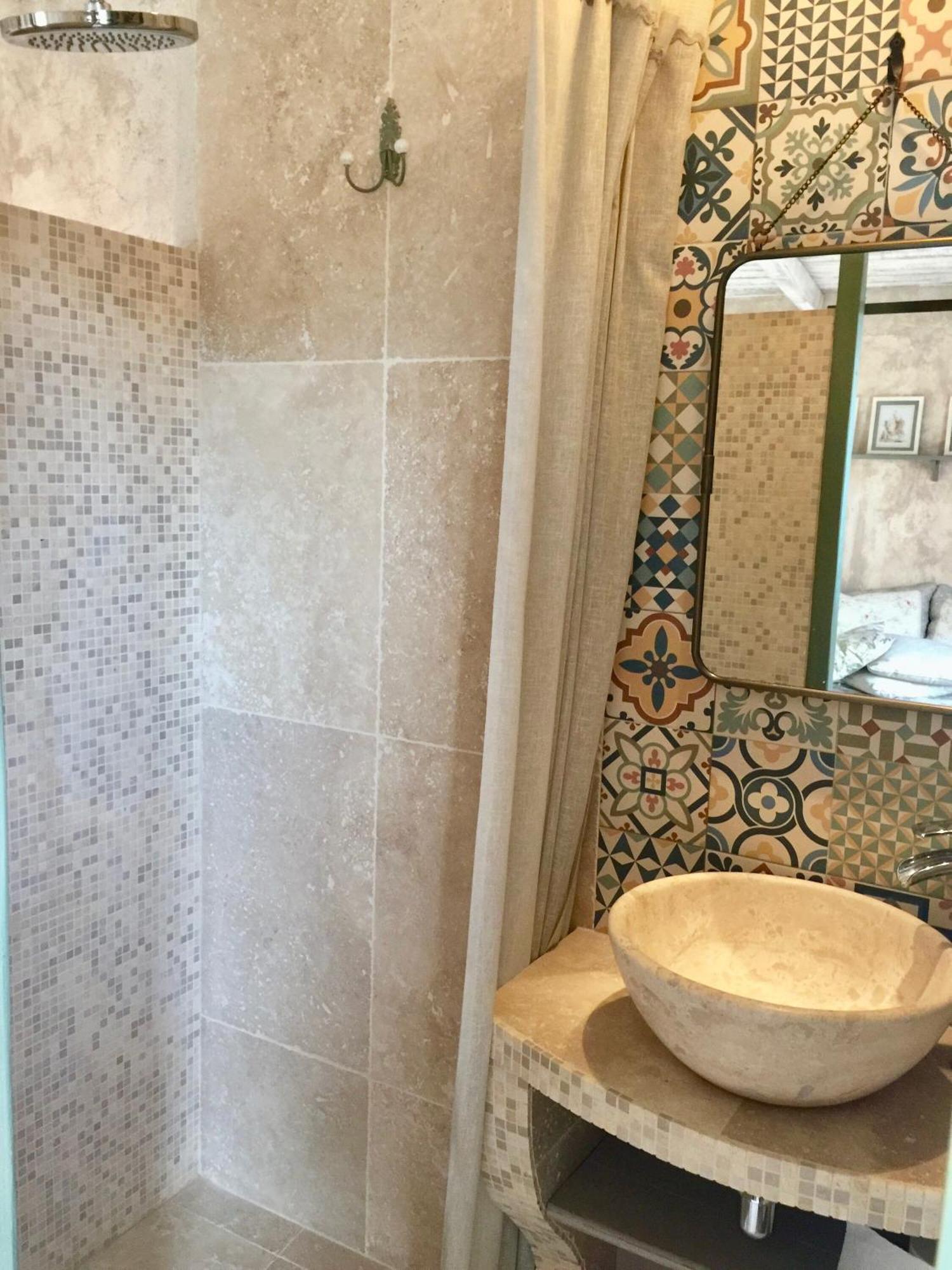 Le Mas Saint Pierre Roquefort-les-Pins Zimmer foto